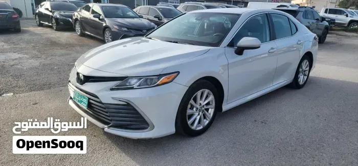 Toyota Camry 2023 photo 3