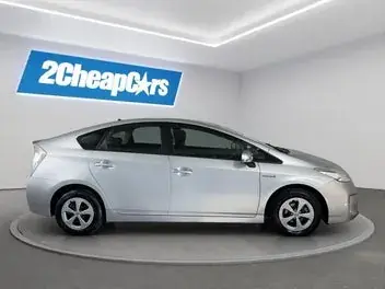Toyota Prius 2015 photo 5