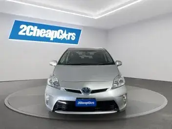 Toyota Prius 2015 photo 3