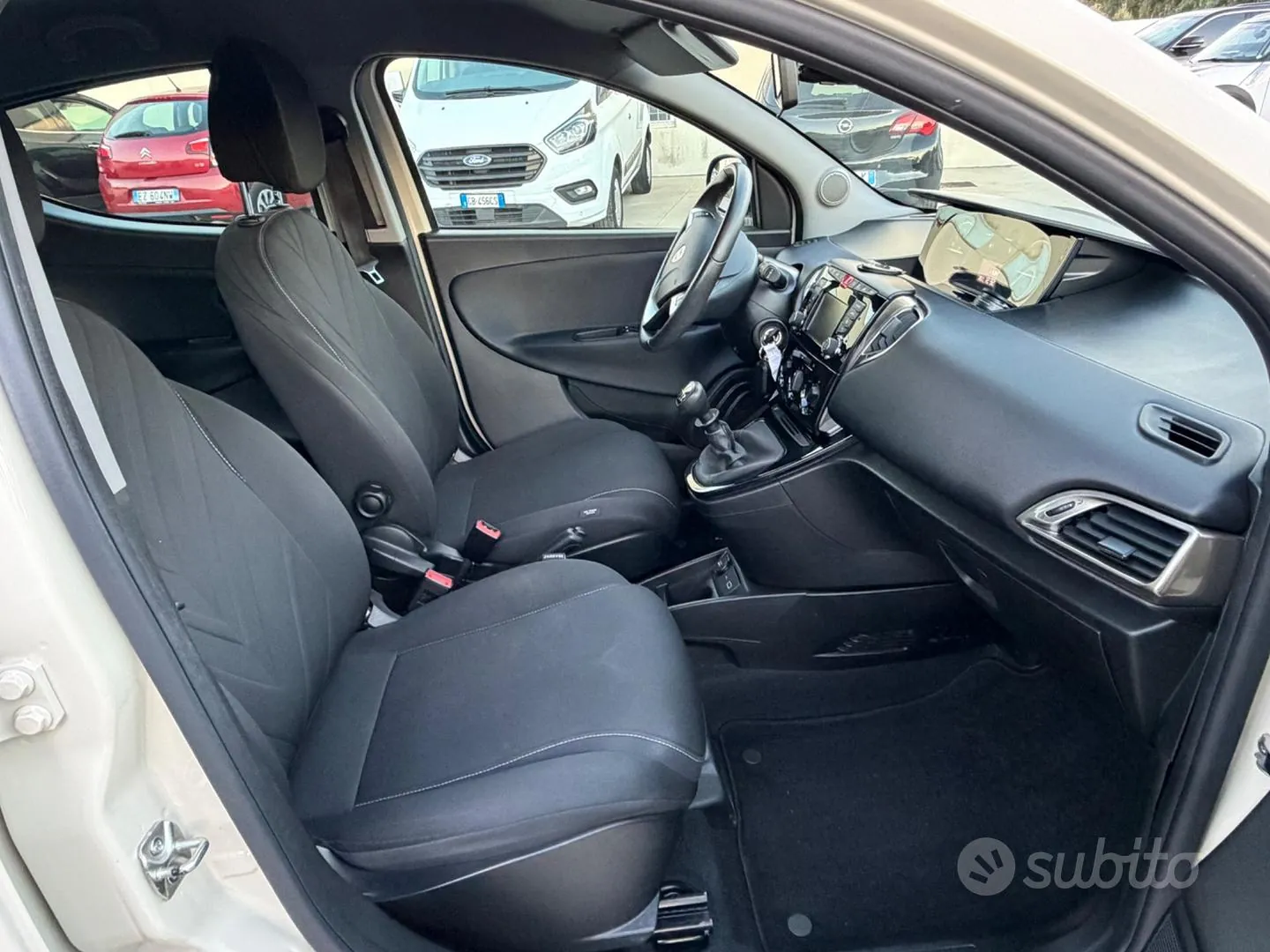 Lancia Ypsilon 2021 photo 5