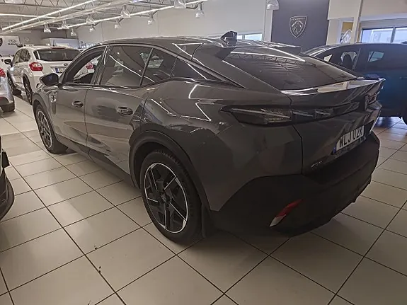 Peugeot 408 2023 photo 4
