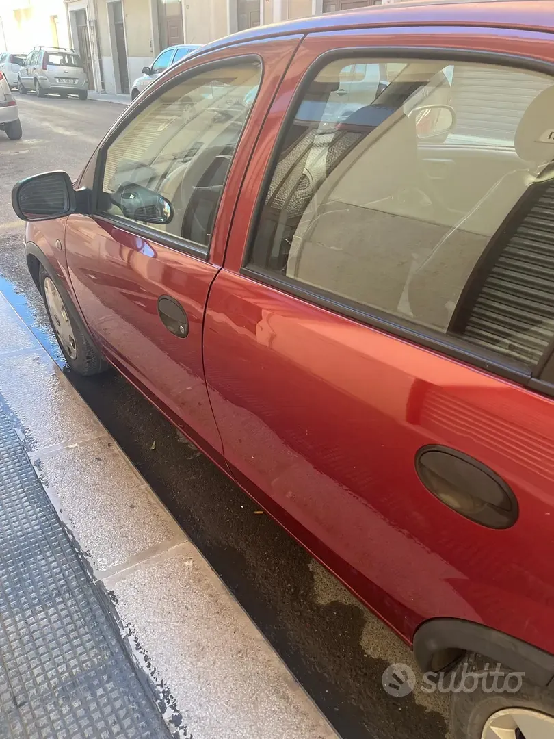 Opel Corsa C 2006 photo 2