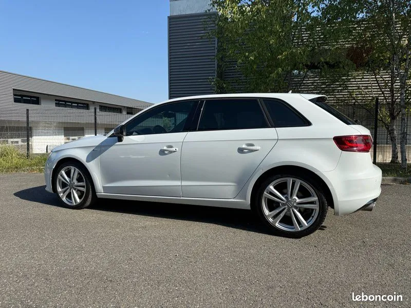 Audi A3 2014 photo 4