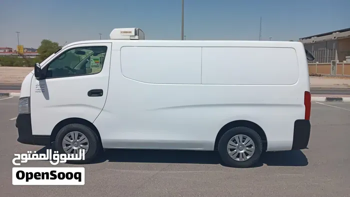 Nissan Urvan 2021 photo 2