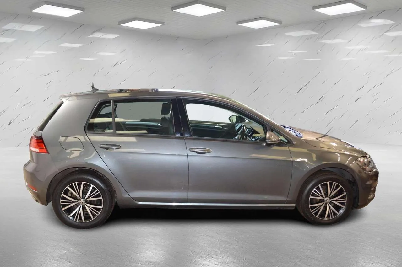 Volkswagen Golf 2018 photo 5