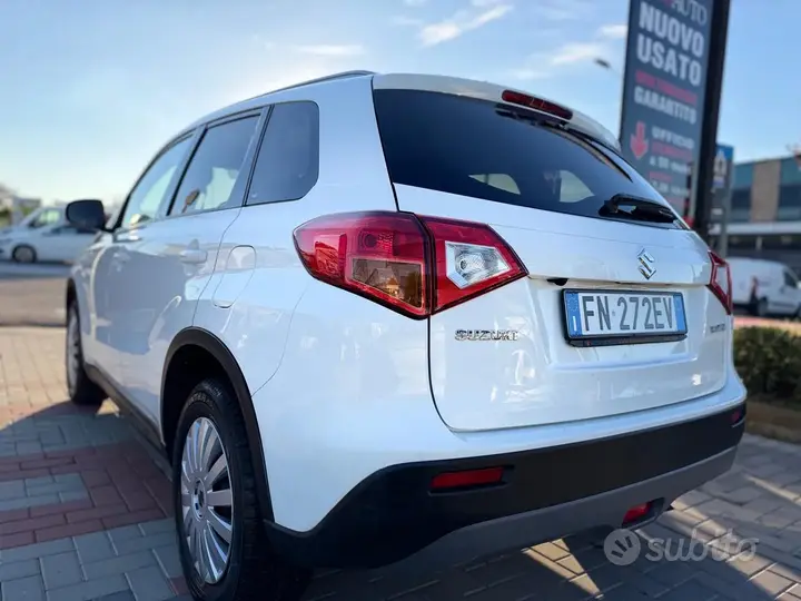 Suzuki Vitara 2018 photo 5