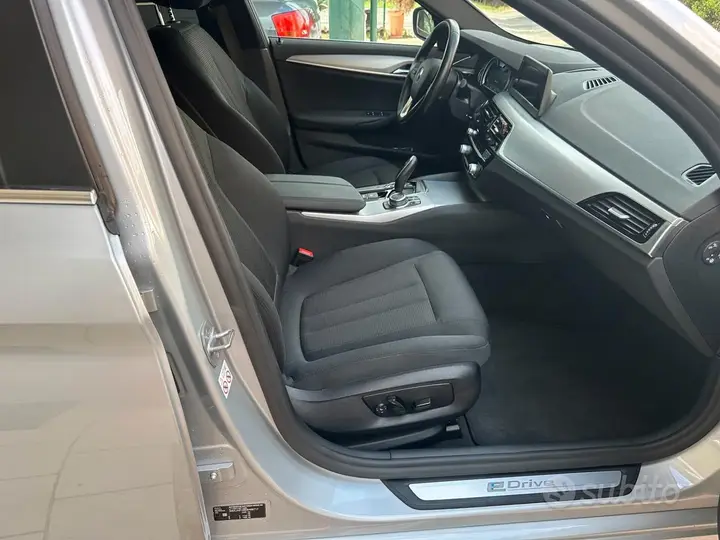 BMW 530E 2019 photo 5