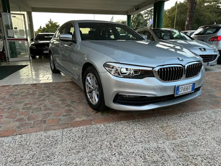 BMW 530E 2019 photo 3
