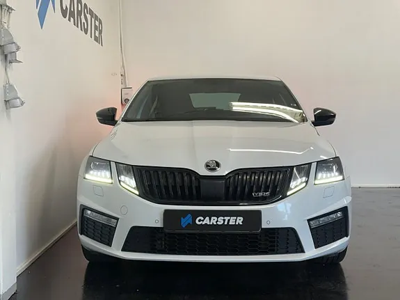 Skoda Octavia 2018 photo 2