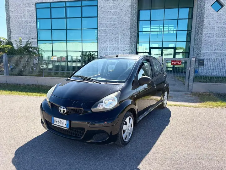 Toyota Aygo 2009 photo 3