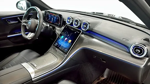 Mercedes-Benz C300 De 2026 photo 3