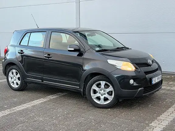 Toyota Urban Cruiser 2011 photo 2