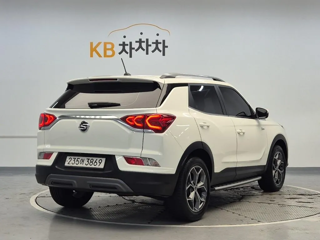 KG Mobility Korando 2021 photo 3