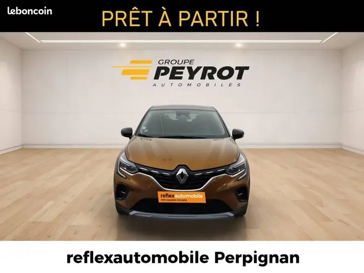 Renault Captur 2022 photo 2