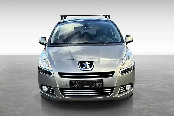 Peugeot 5008 2011 photo 3