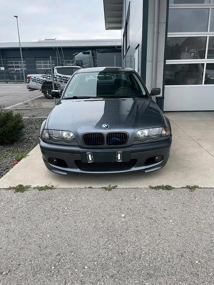 BMW E46 320I