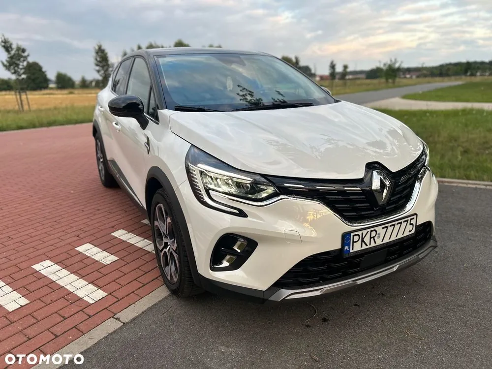 Renault Captur 2023 photo 2