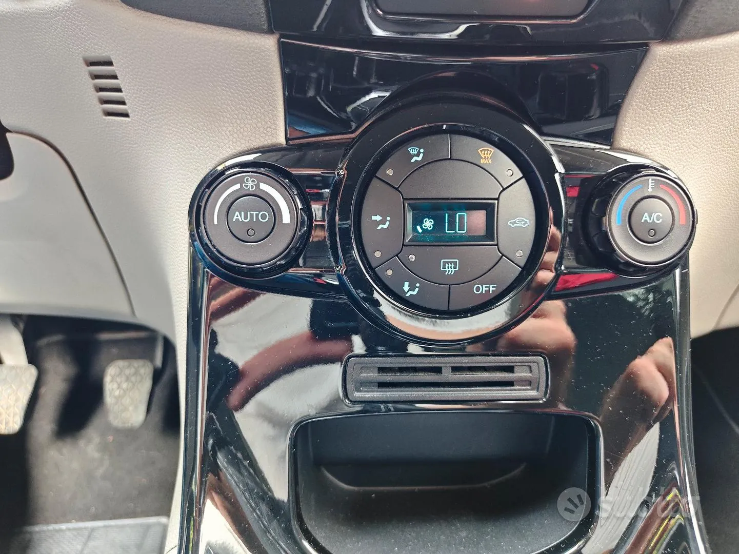 Ford Fiesta 2017 photo 5