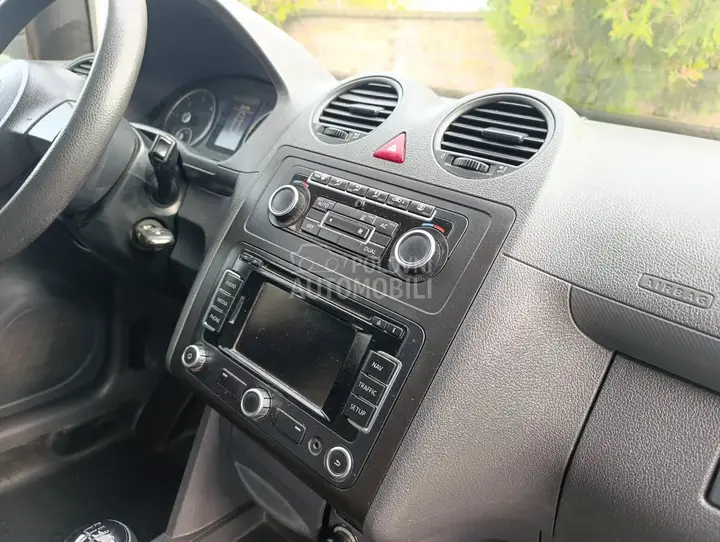 Volkswagen Caddy 2012 photo 4