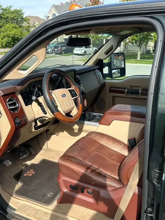 Ford E-350 2013 photo 5