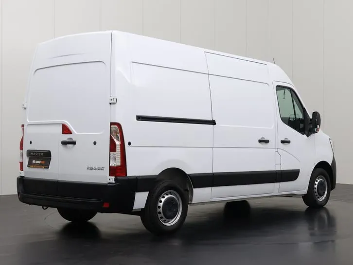 Renault Master 2022 photo 2