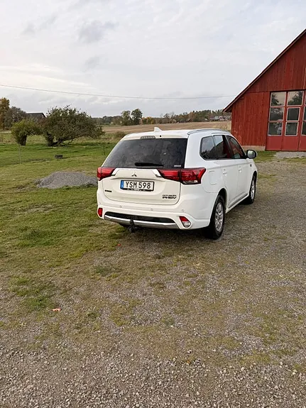 Mitsubishi Outlander 2018 photo 4