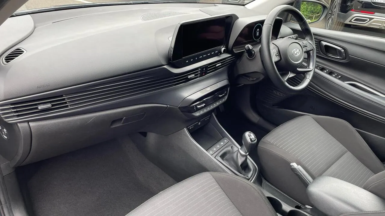Hyundai I20 2022 photo 2