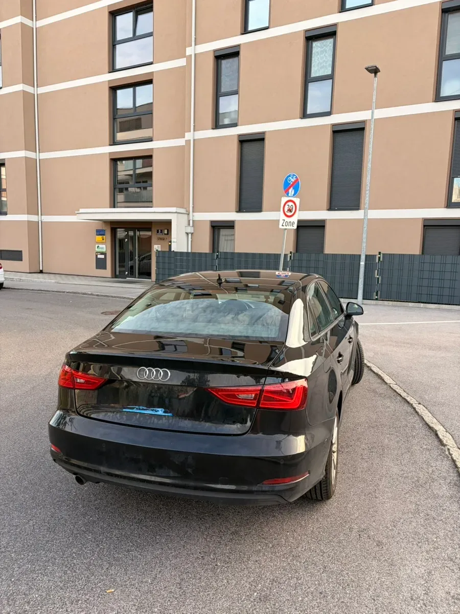 Audi A3 2016 photo 3