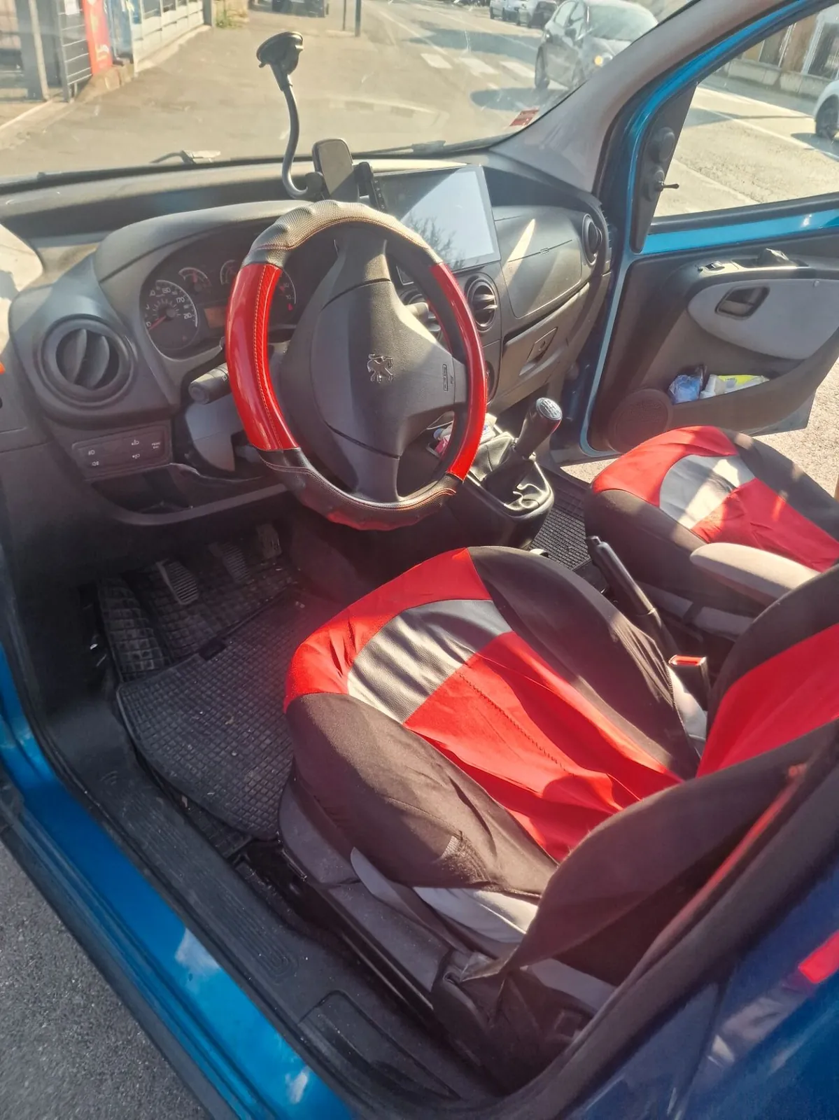 Peugeot Bipper 2011 photo 4