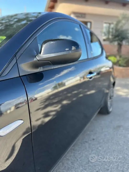 Lancia Ypsilon 2012 photo 4