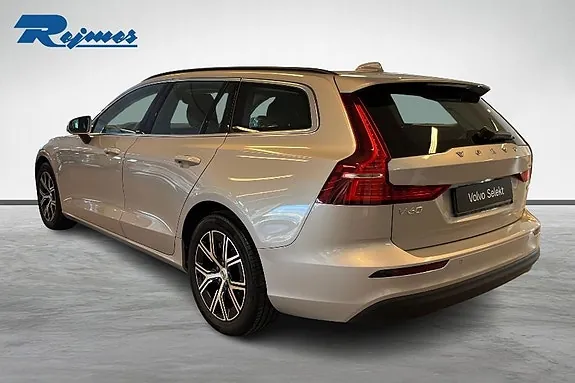 Volvo V60 2023 photo 4