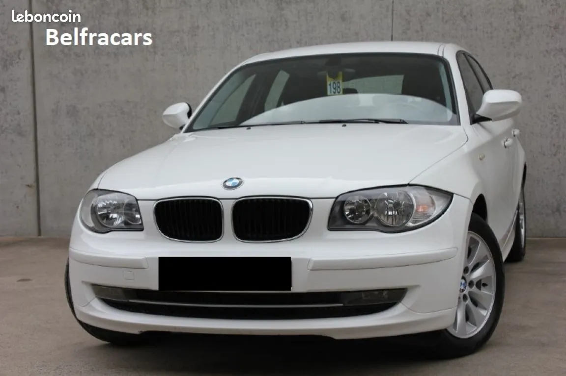BMW 1 Series 2010 photo 2