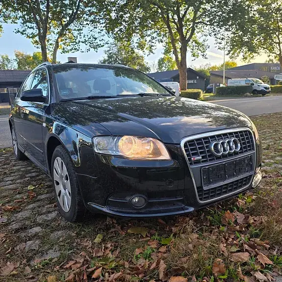 Audi A4 2008 photo 4