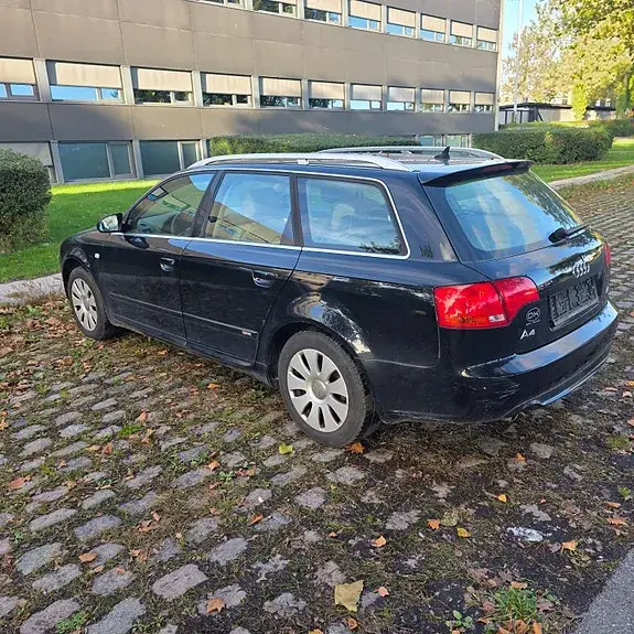 Audi A4 2008 photo 3