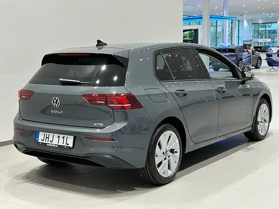 Volkswagen Golf I 2026 photo 5