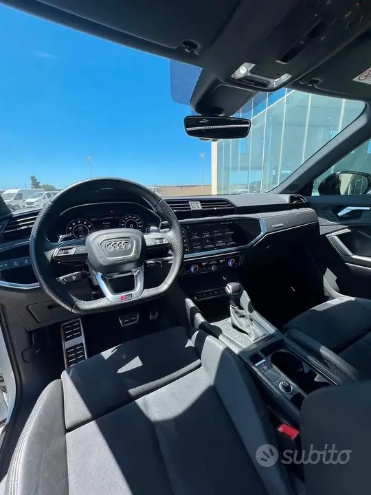 Audi Q3 2023 photo 5