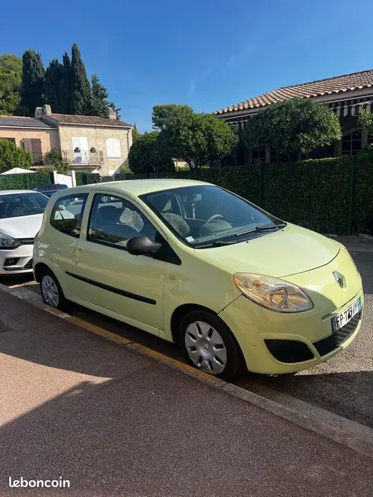 Renault Twingo 2007 photo 2
