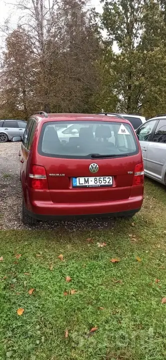 Volkswagen Touran 2004 photo 2