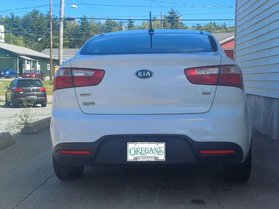 Kia Rio 2014 photo 4
