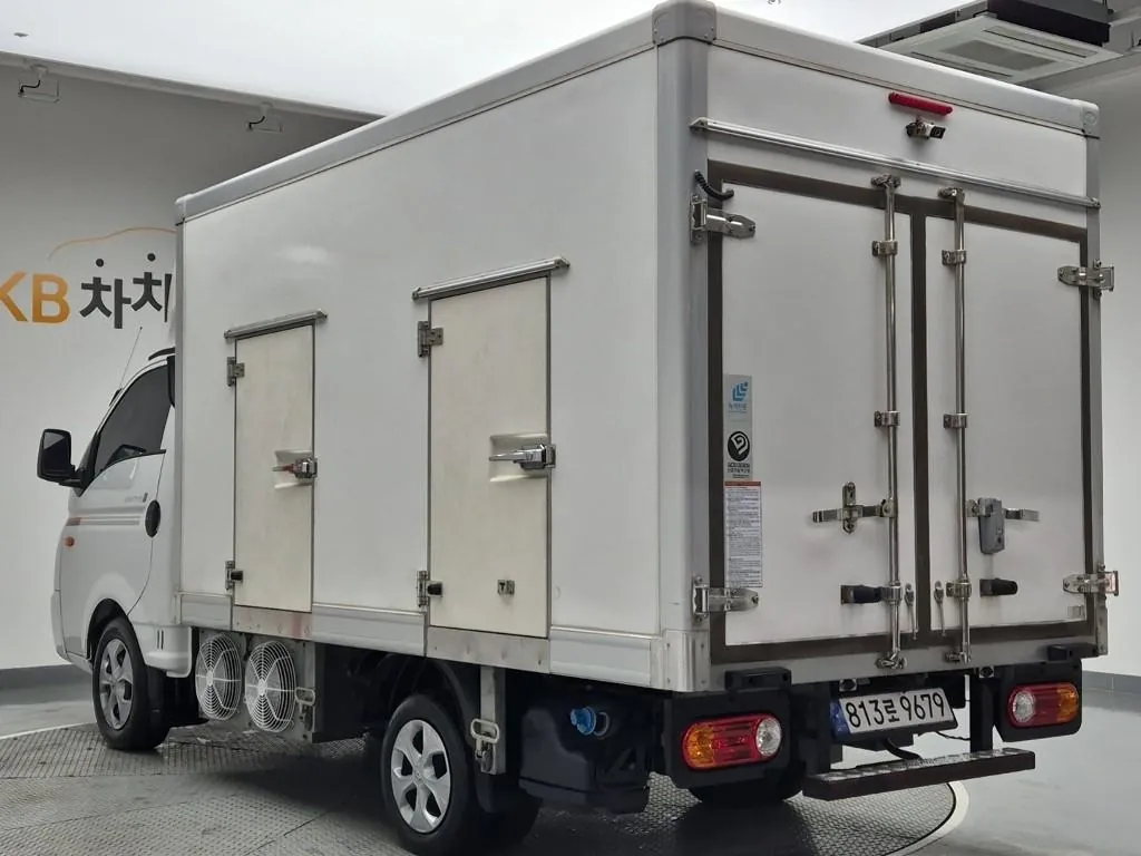 Hyundai Porter 2022 photo 2