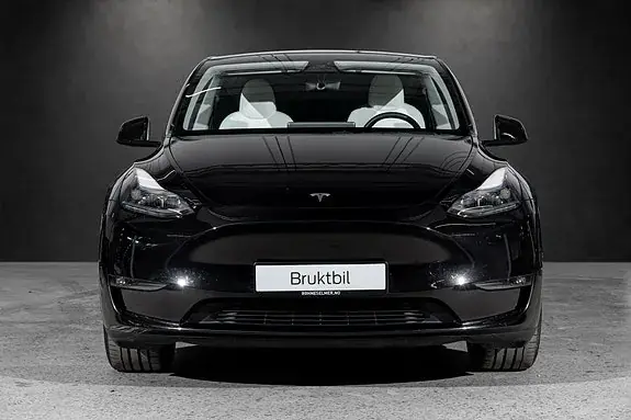 Tesla Model Y 2023 photo 5