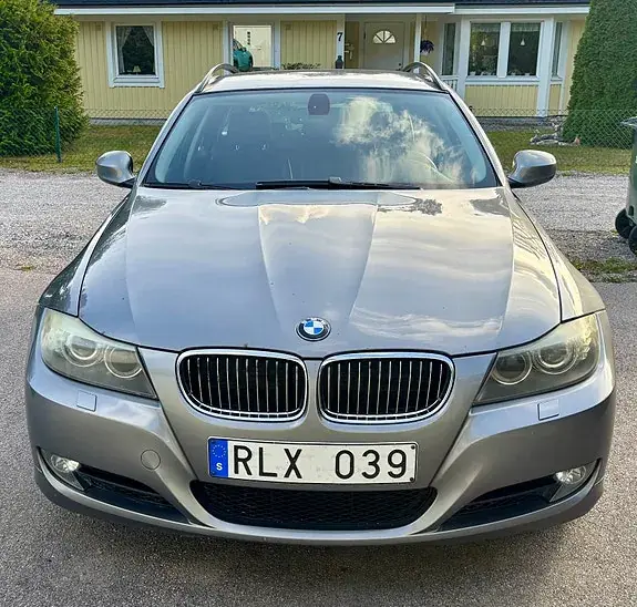 BMW 325I