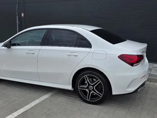 Mercedes-Benz A-Class 2021 photo 4