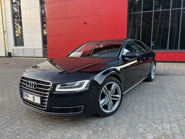 Audi A8