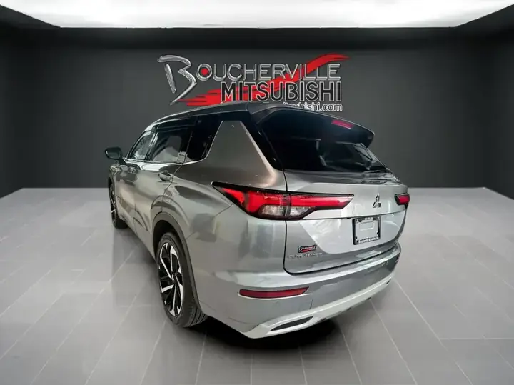 Mitsubishi Outlander 2022 photo 5