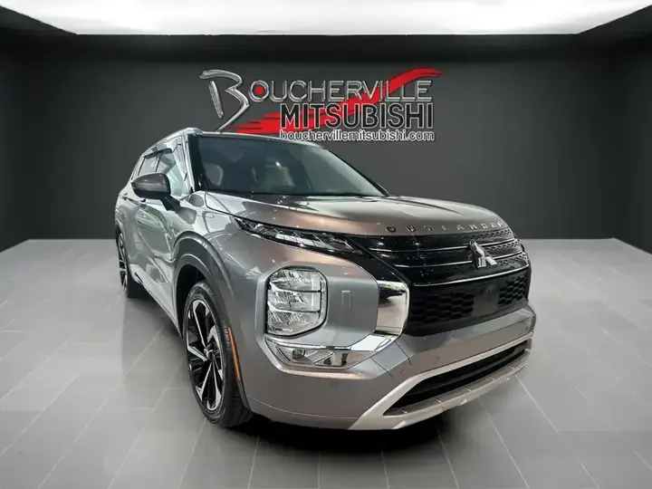Mitsubishi Outlander 2022 photo 2
