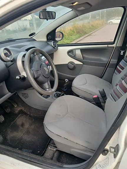 Citroen C1 2012 photo 2