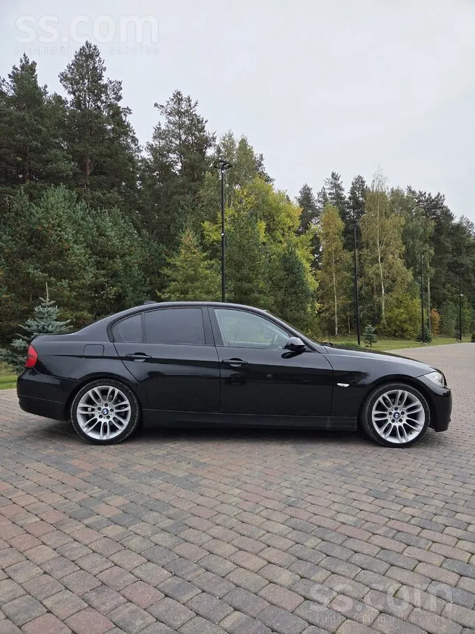BMW 320 2007 photo 3