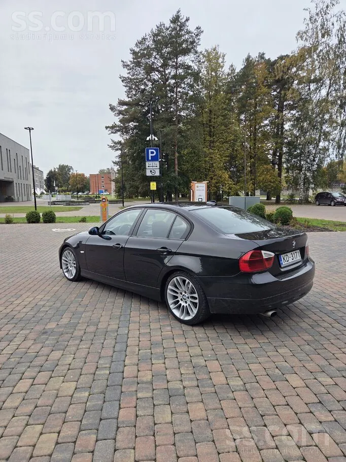 BMW 320 2007 photo 5