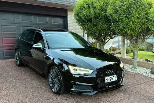 Audi S4
